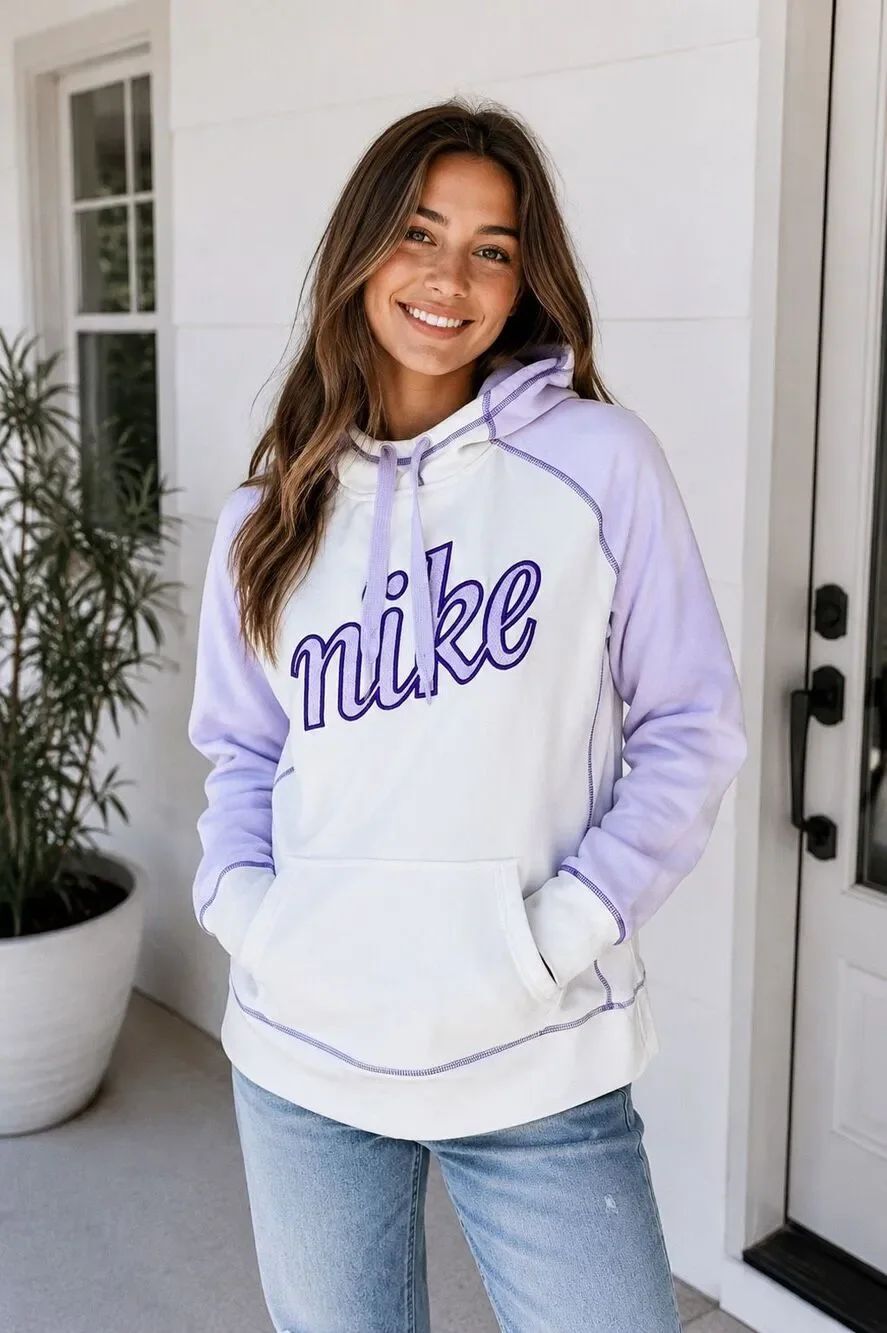 Nike Therma-FIT Hoodie L White Lavender Purple Pullover Logo Script Spellout